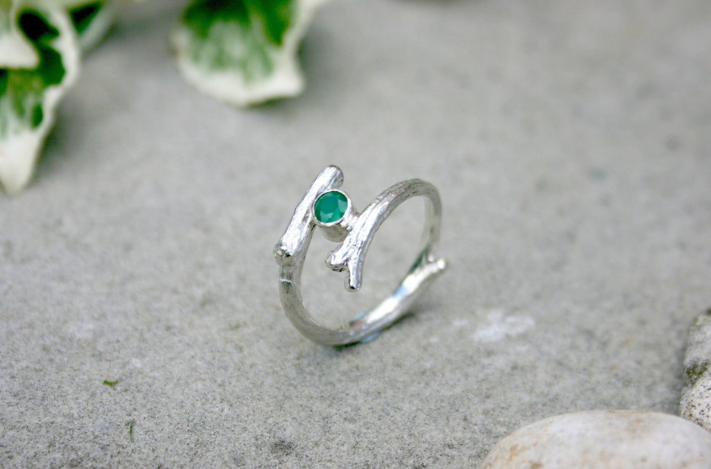 Green Agate Branch Ring