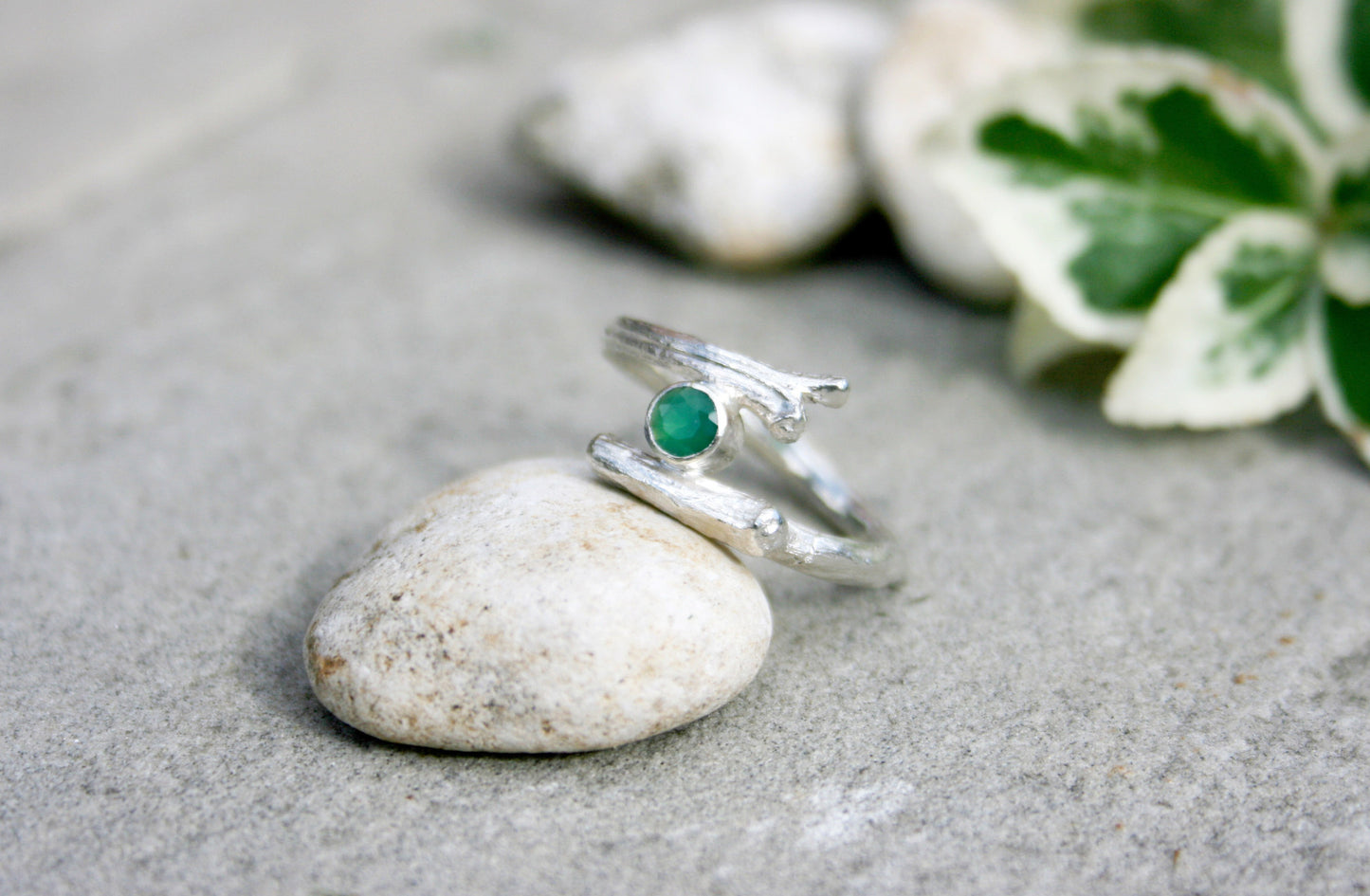 Green Agate Branch Ring