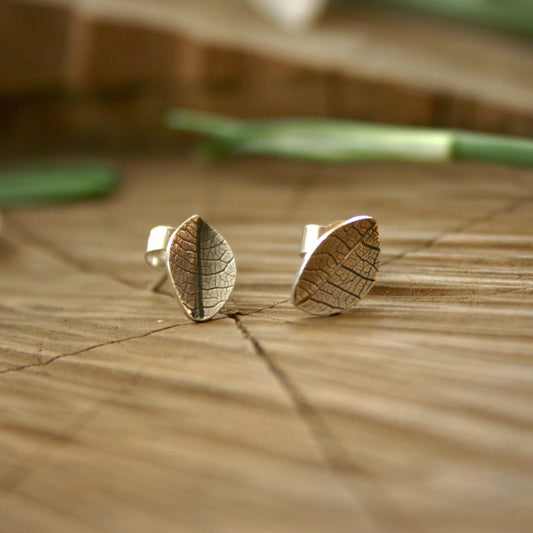 Silver Leaf Stud Earrings - Curious Magpie Jewellery - 1
