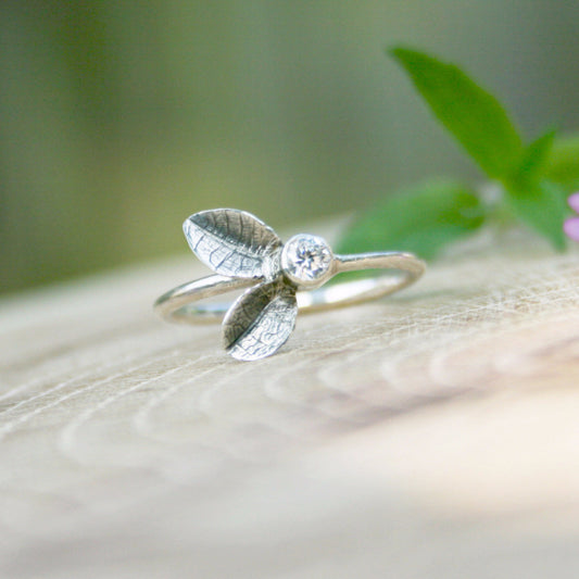 Stone set Twin Leaf Ring